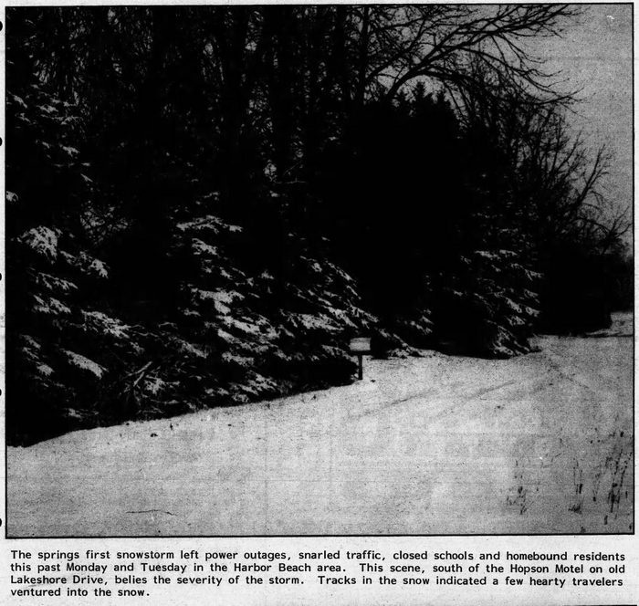 Hooks Waterfront Resort (Train Station Motel, Hopson Motel) - Mar 24 1983 Article (newer photo)